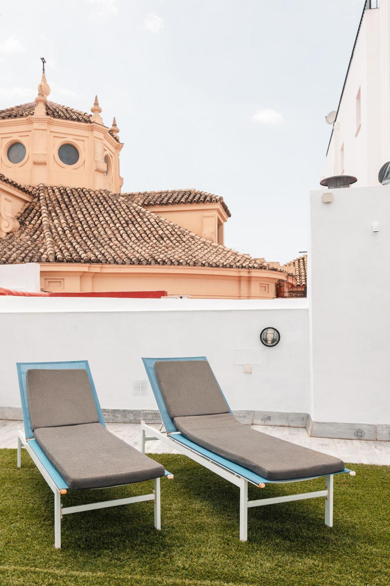 Astuto 21 Suites - Adults Only Jerez de la Frontera Luaran gambar